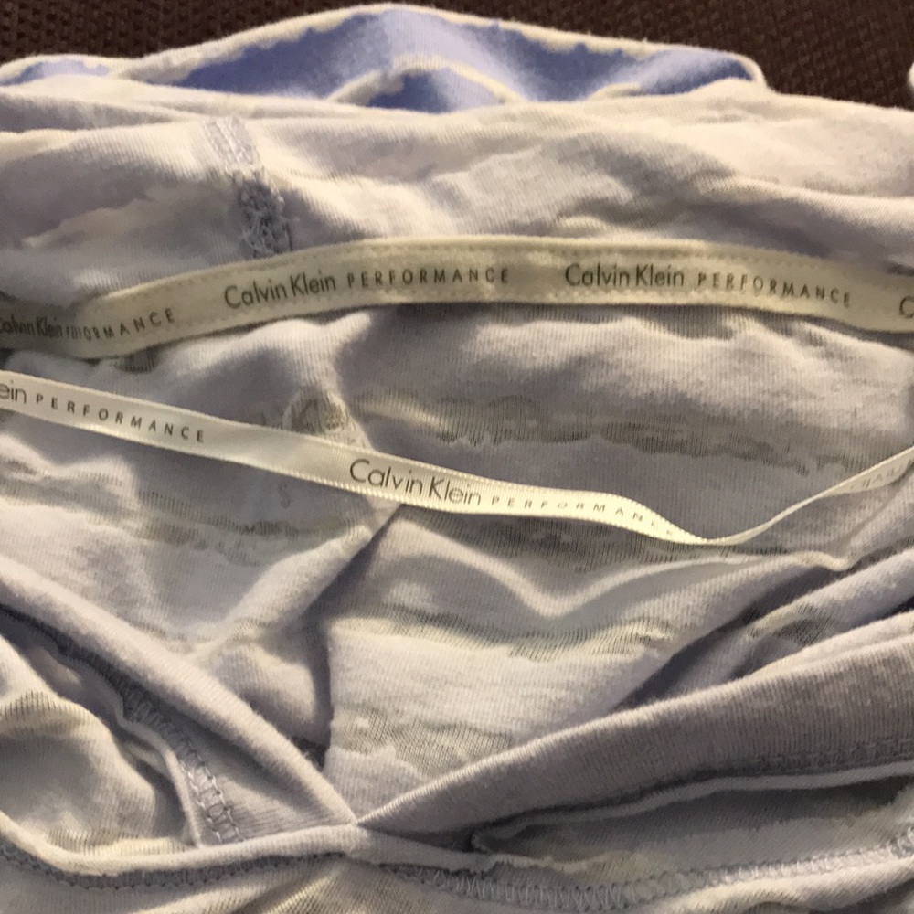 Calvin Klein Performance long sleeved top - Picture 10 of 11